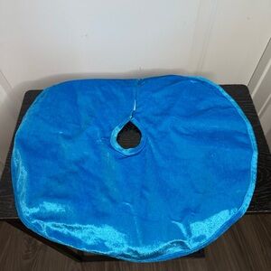 Christmas tree skirt